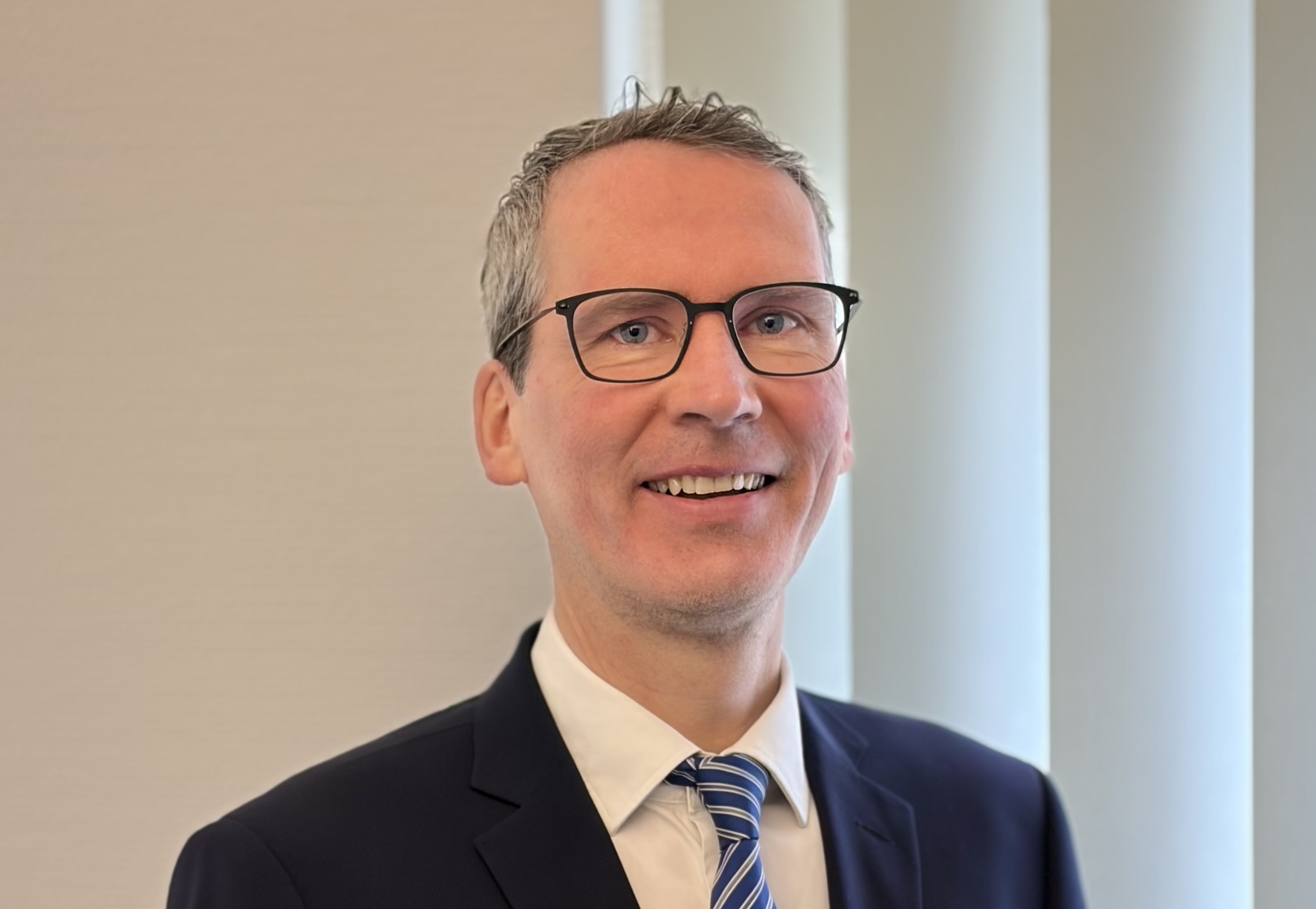 Michael Süß mit Schlips 2   Kopie